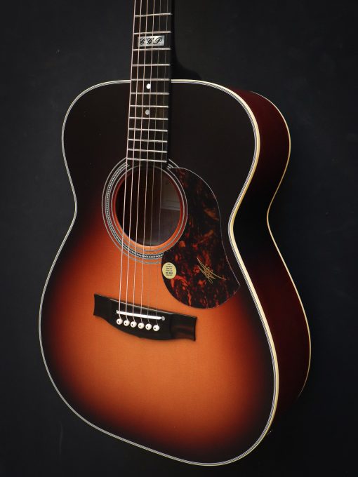 Maton EBG808 Tommy Emmanuel Sunburst - Kauffmann's Guitar Store