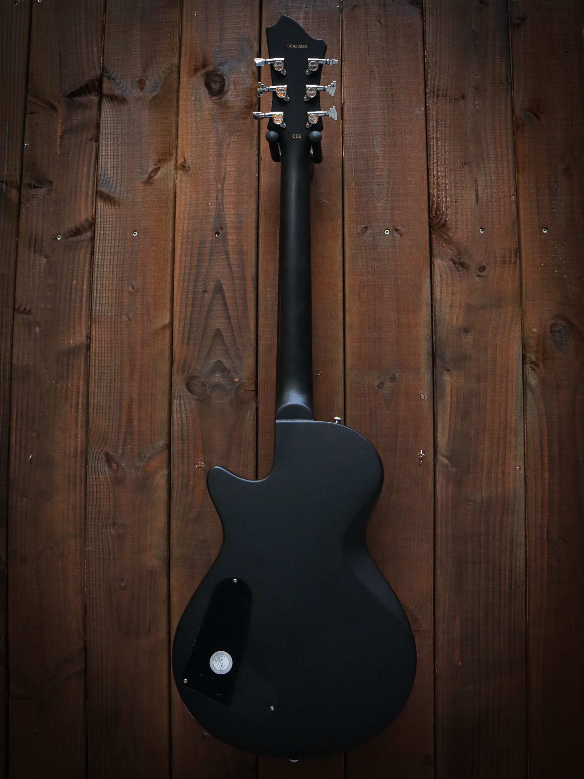 Hagstrom Ultra Max Pre-Owned - Image 10