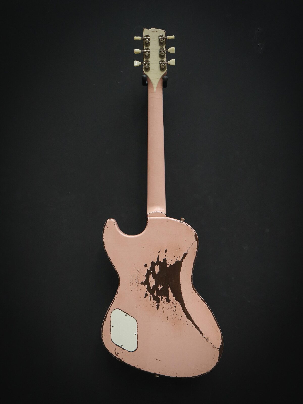 Rock N Roll Relics Revenge Shell Pink - Image 13