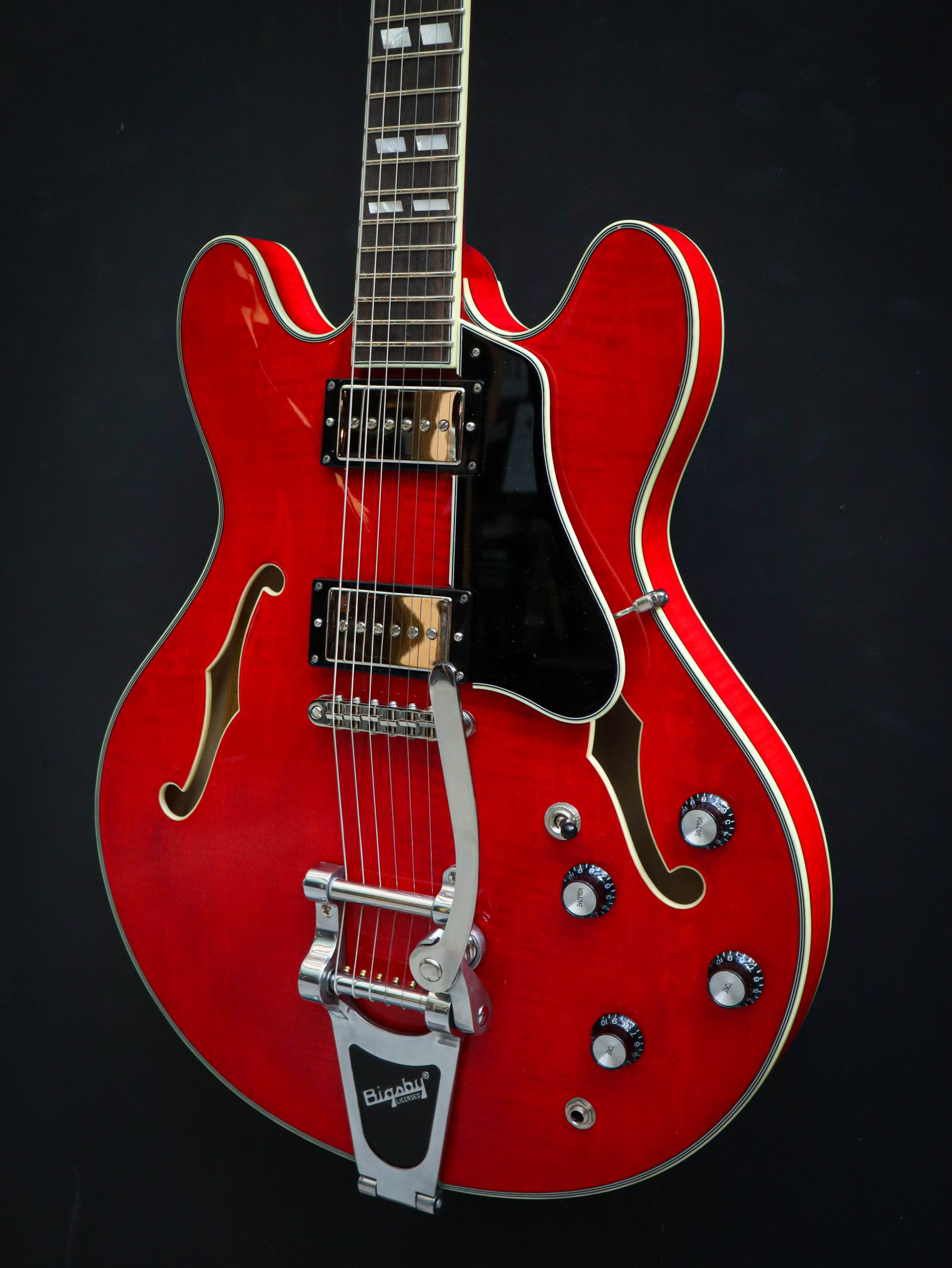 Eastman T486B Red - Image 9
