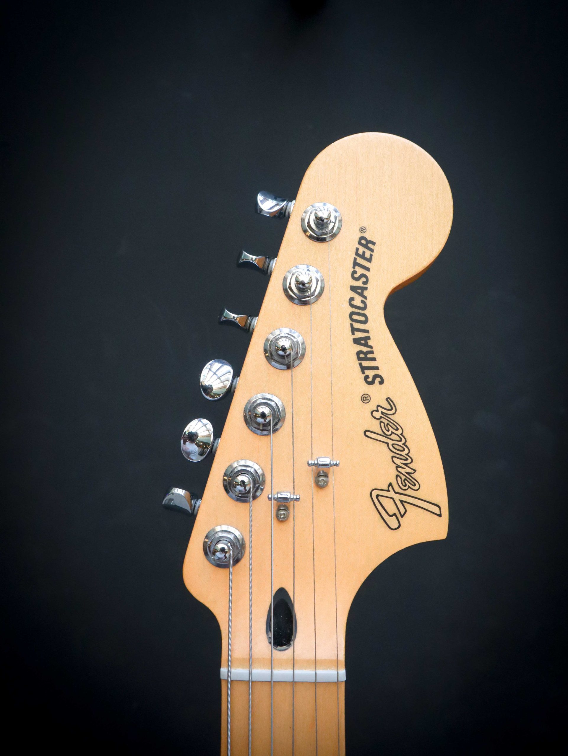 Fender Deluxe Roadhouse™ Strat® Pre-Owned - Image 6