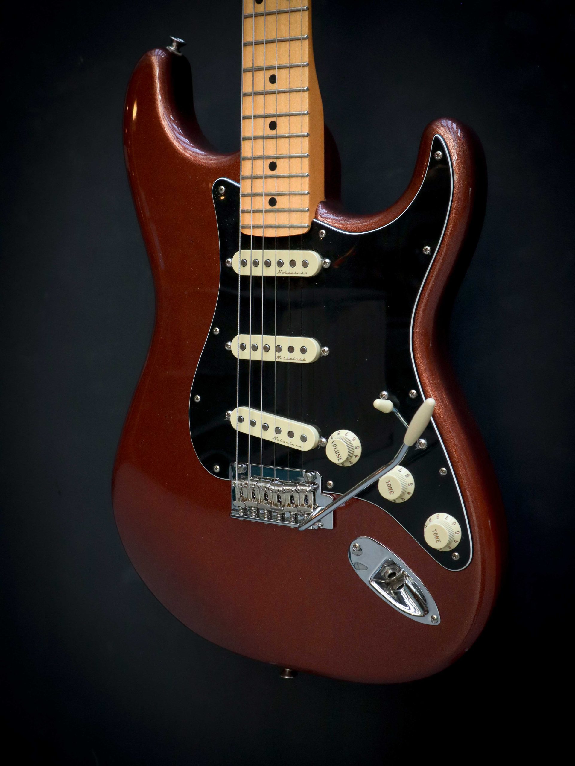 Fender Deluxe Roadhouse™ Strat® Pre-Owned - Image 4
