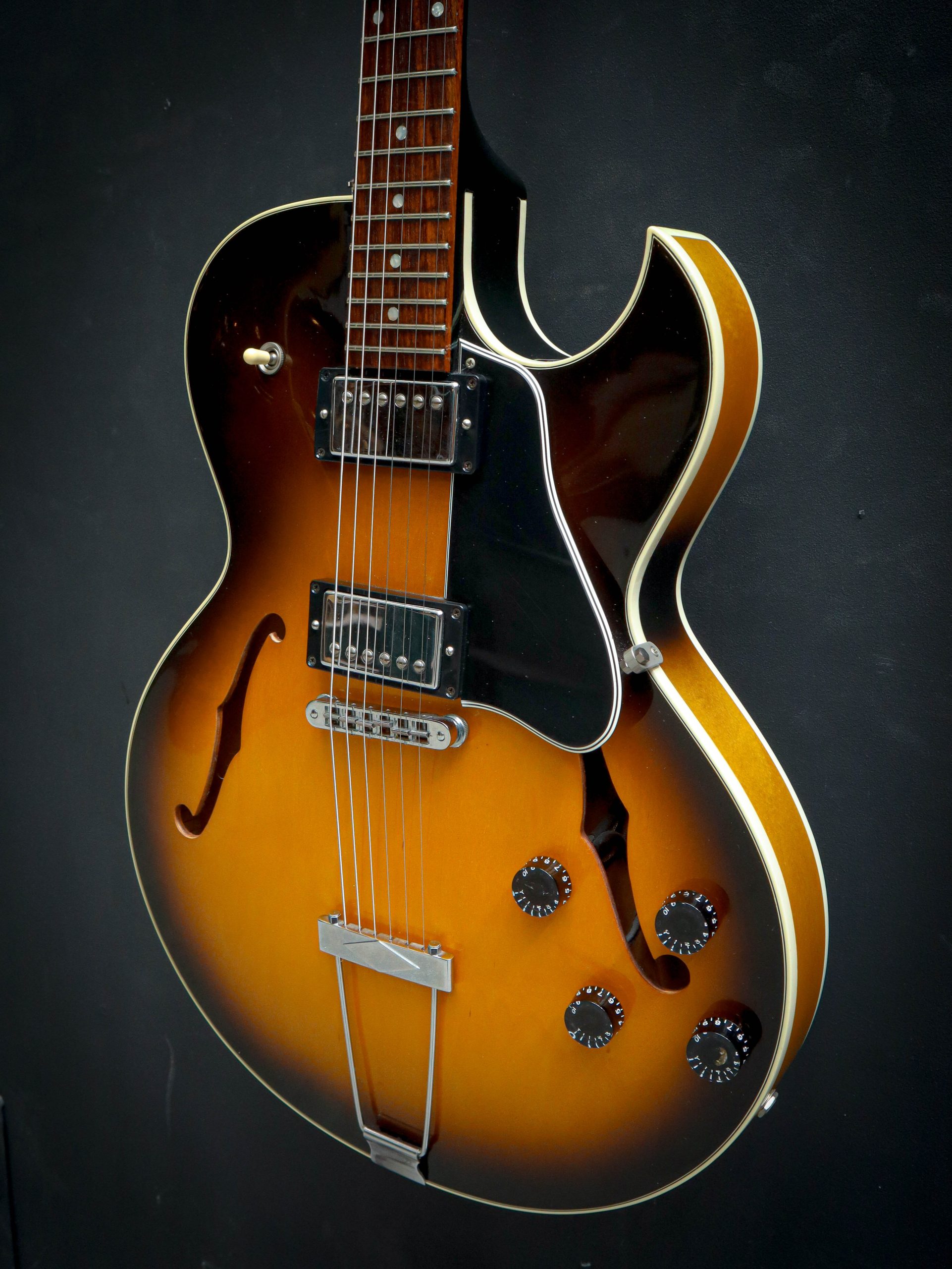 Gibson ES-135 Memphis Limited Edition 2000 - Image 7