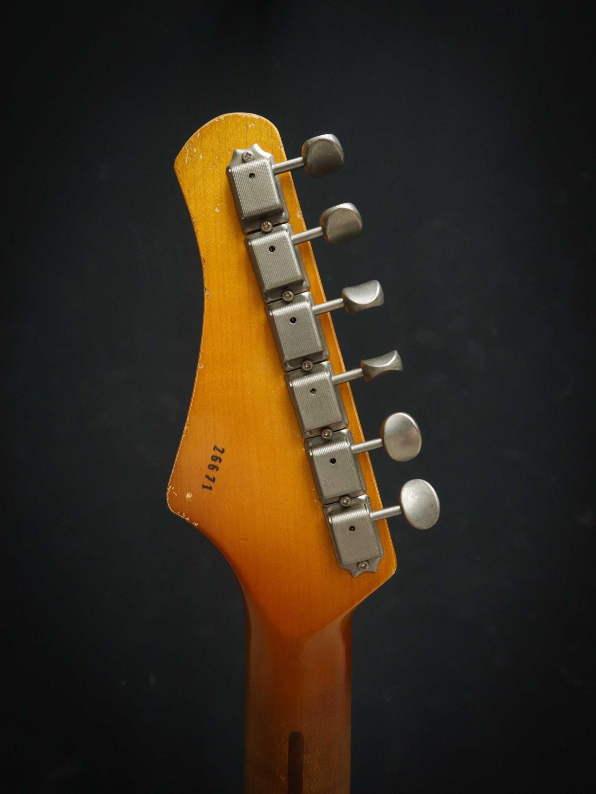 Kauffmann '56 T Butterscotch Blonde - Image 10
