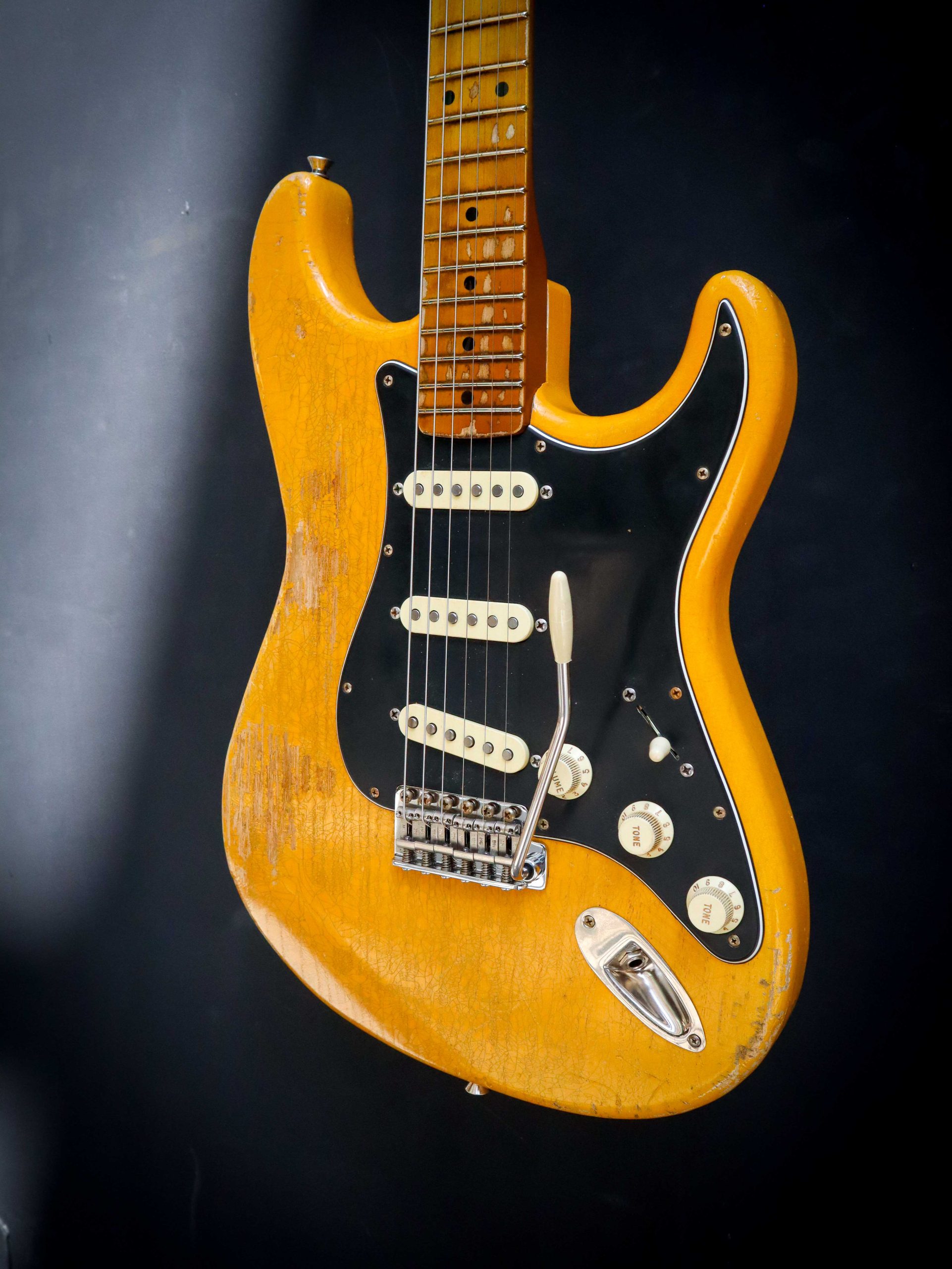 Kauffmann '56 S Butterscotch Blonde Pre-Owned - Image 5