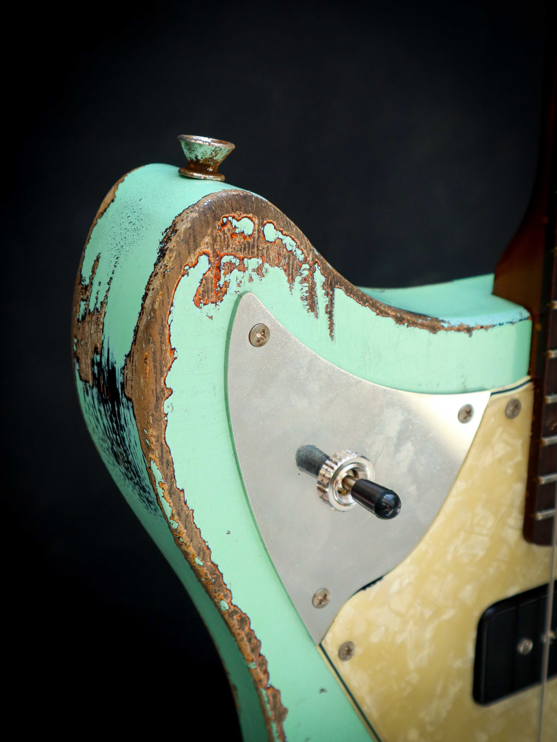 Kauffmann Cozy JM Surf Green over Three Tone Sunburst - Image 5