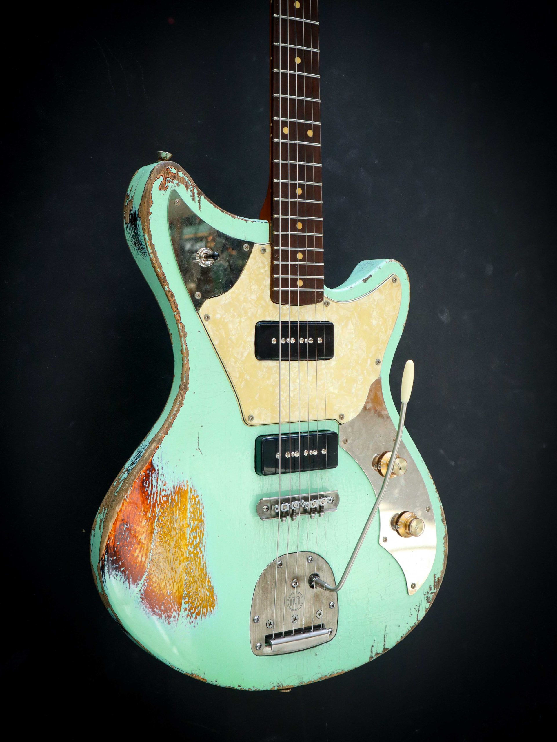 Kauffmann Cozy JM Surf Green over Three Tone Sunburst - Image 4