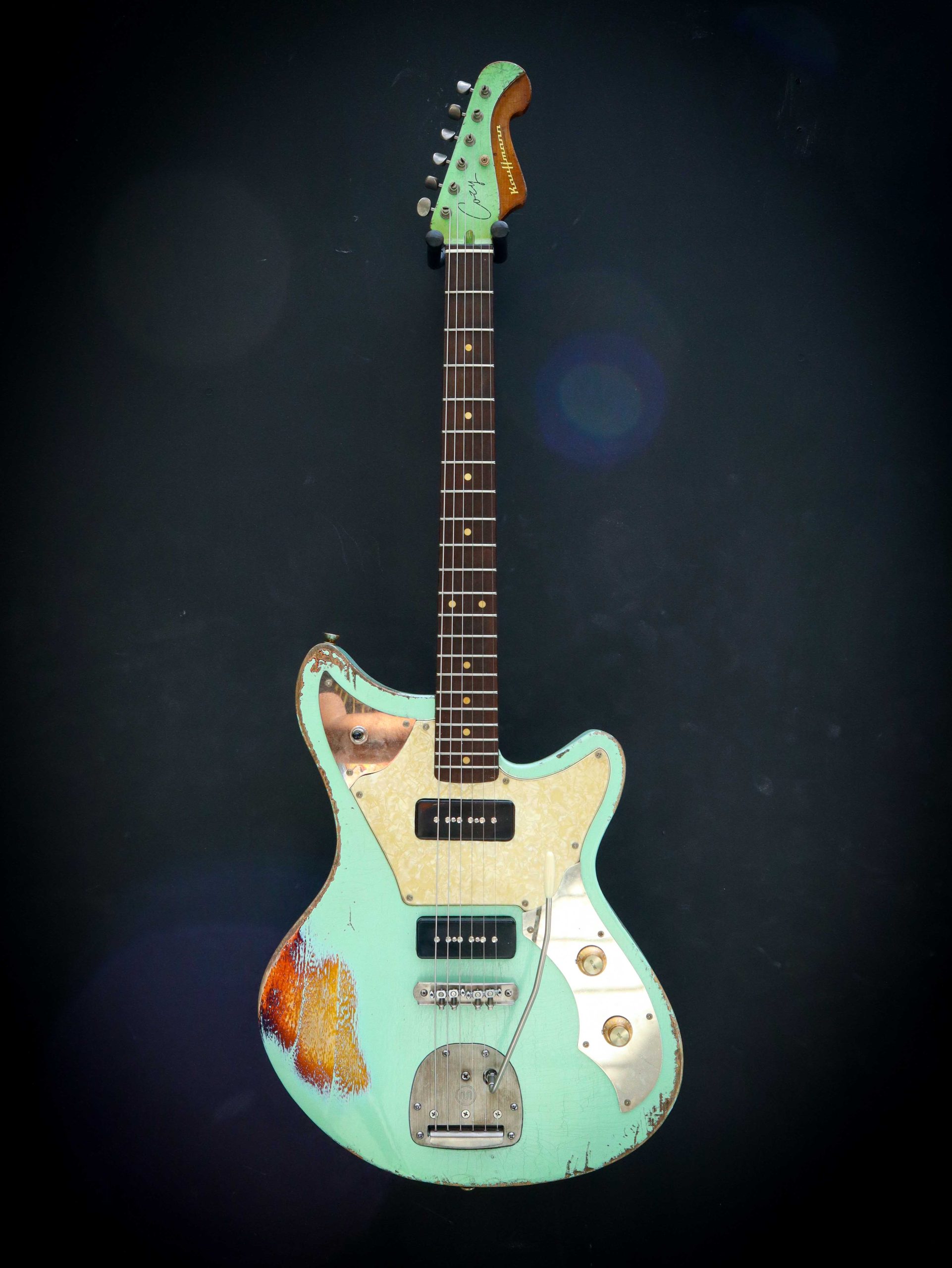 Kauffmann Cozy JM Surf Green over Three Tone Sunburst - Image 2