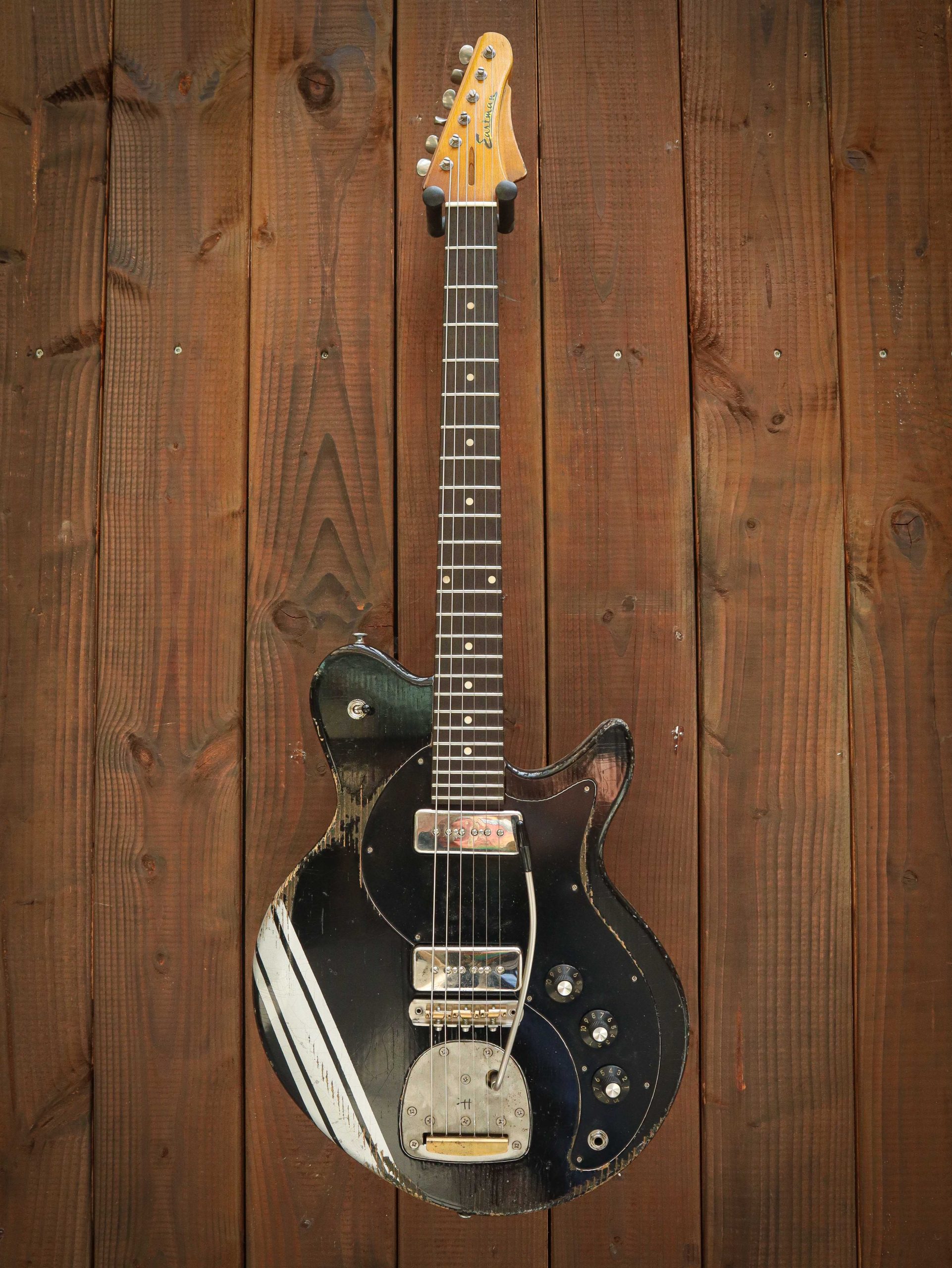 Eastman Kauffmann Series Offset Classic Bull Black w/Comp Stripes - Image 2