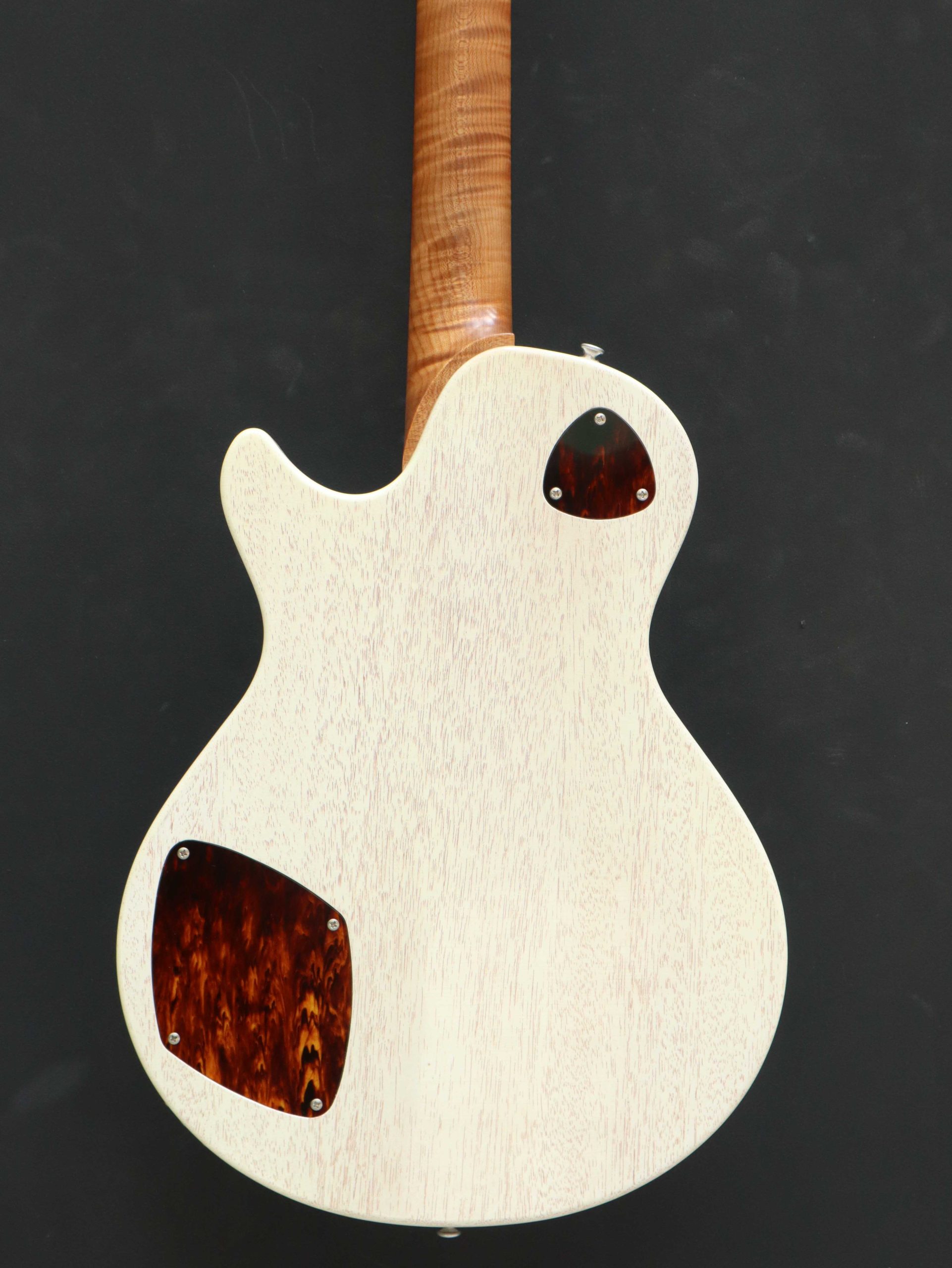 Patrick James Eggle Macon Vintage Pre-Owned - Image 17