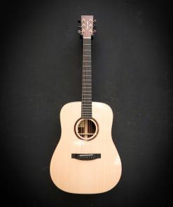 Alternative view of Lakewood D32 Custom with LR Baggs Anthem Pre-Owned