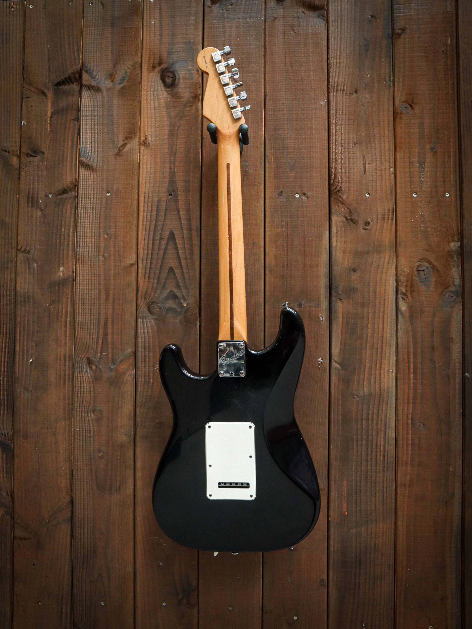 1995 Fender American Standard Stratocaster Pre-Owned - Image 11