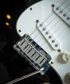 1995 Fender American Standard Stratocaster Pre-Owned - Image 8