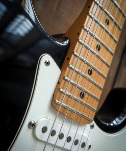1995 Fender American Standard Stratocaster Pre-Owned - Image 7